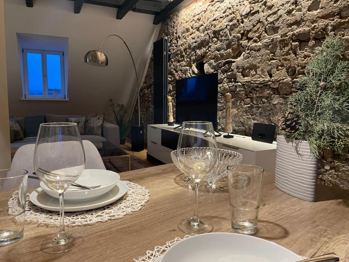 Voh Super Exklusives Loft, Zentral, Smart-Tv, Parkplatz Apartman Vohenstrauss Kültér fotó