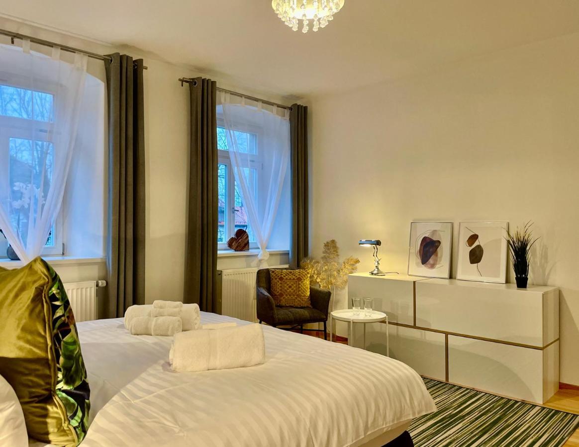 Voh Super Exklusives Loft, Zentral, Smart-Tv, Parkplatz Apartman Vohenstrauss Kültér fotó